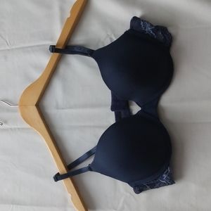3/$15🌞 IZOD Bra Navy Blue. 90% Nylon 10% Spandex.
